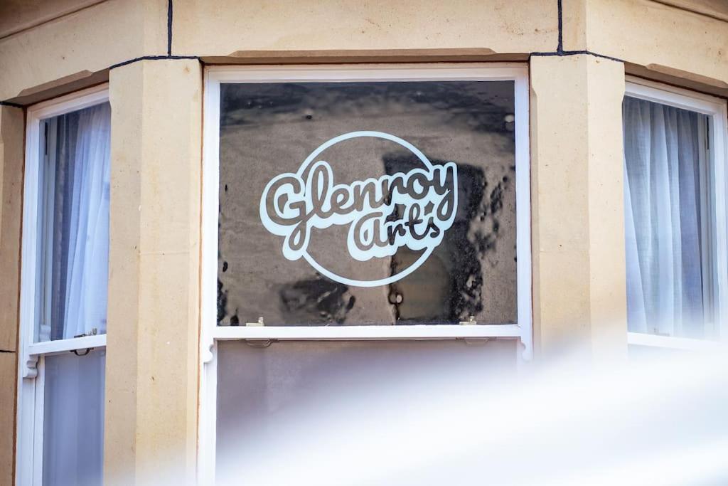 Glenroy Arts Gallery Meets Living Space Cardiff Exterior foto